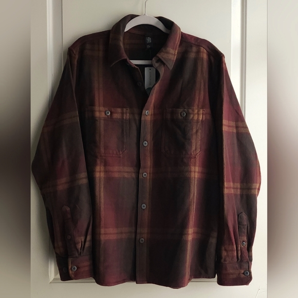 Mountain Hardwear Plusher Long Sleeve Shirt - Picture 1 of 4
